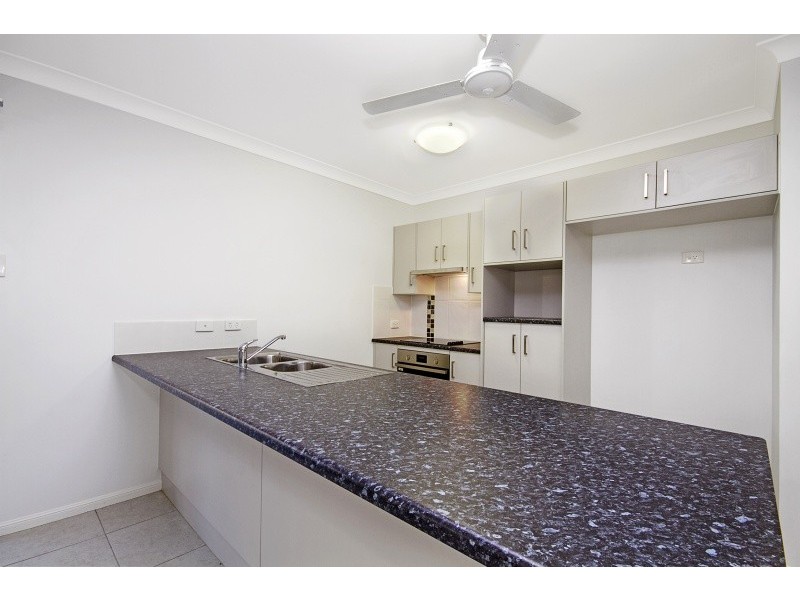 11 Nova Street, Mount Low QLD 4818