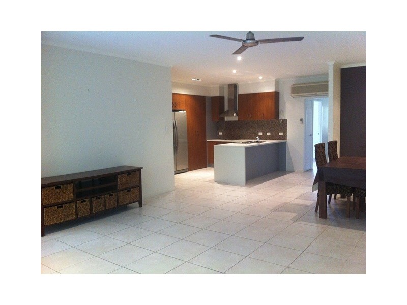 9/159 Riverside Blvd, Douglas QLD 4814