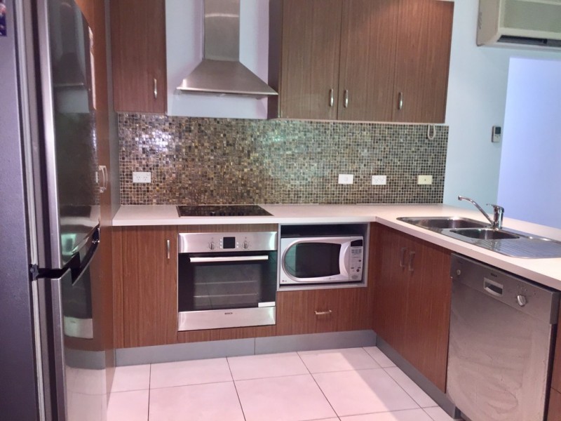 9/159 Riverside Blvd, Douglas QLD 4814