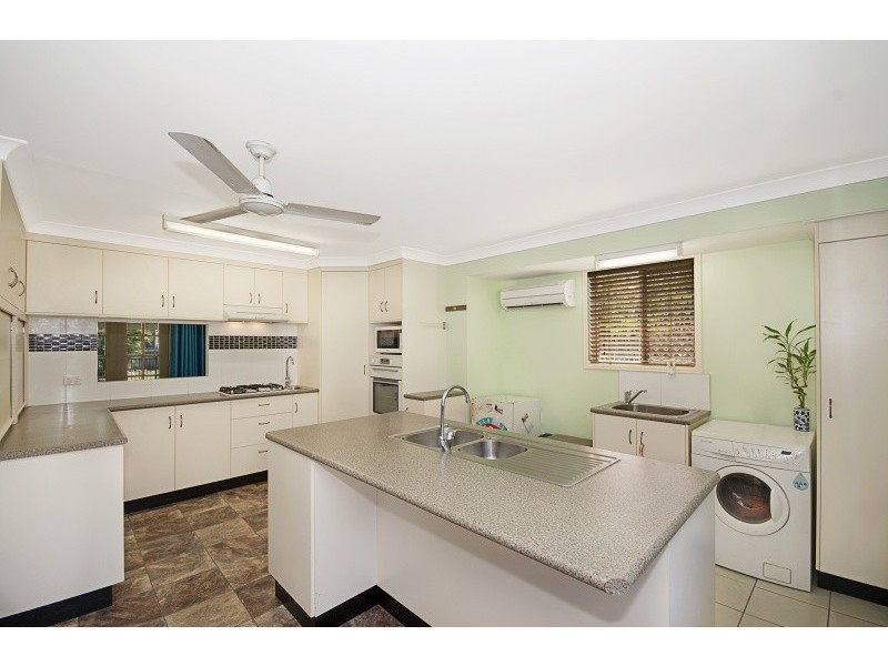 3 Amos Court, Kelso QLD 4815