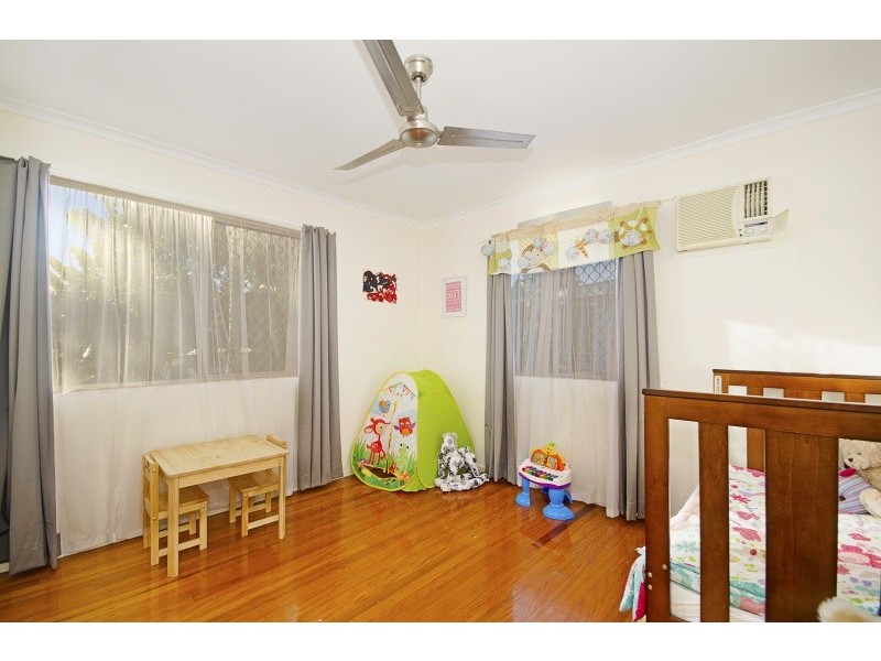 27 Bultarra Crescent, Kirwan QLD 4817
