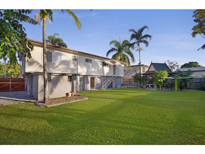 27 Bultarra Crescent, Kirwan QLD 4817