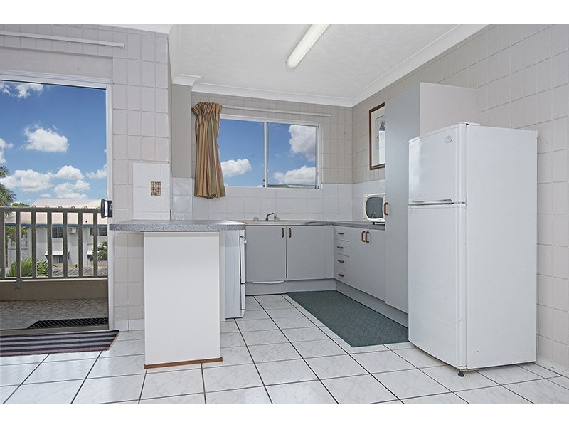 11/15 Gregory Street, North Ward QLD 4810