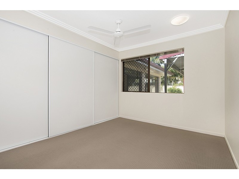 22 Winston Crescent, Kirwan QLD 4817