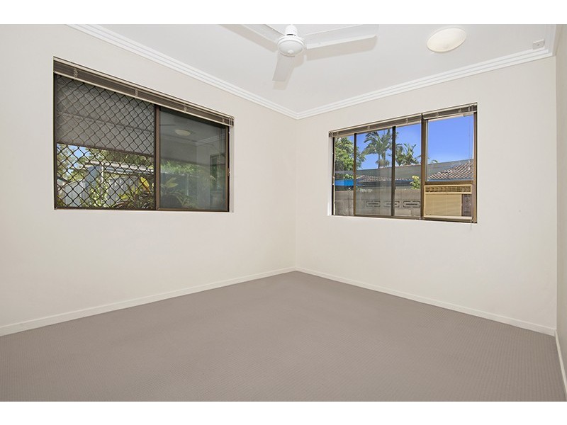 22 Winston Crescent, Kirwan QLD 4817