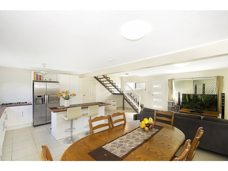 29 Crocker Street, Kirwan QLD 4817