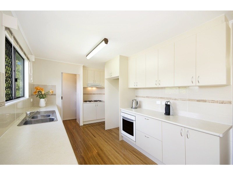 29 Crocker Street, Kirwan QLD 4817