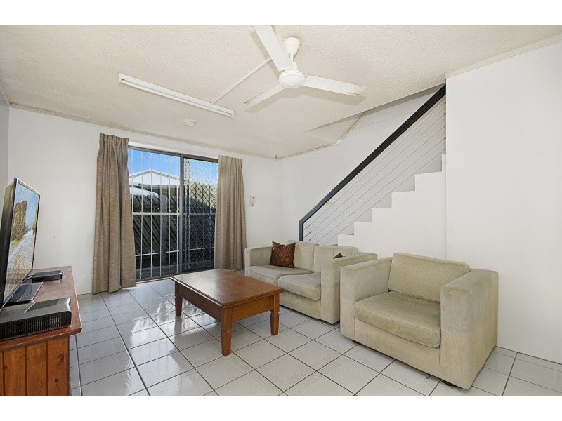 1/352 Ross River Road, Cranbrook QLD 4814