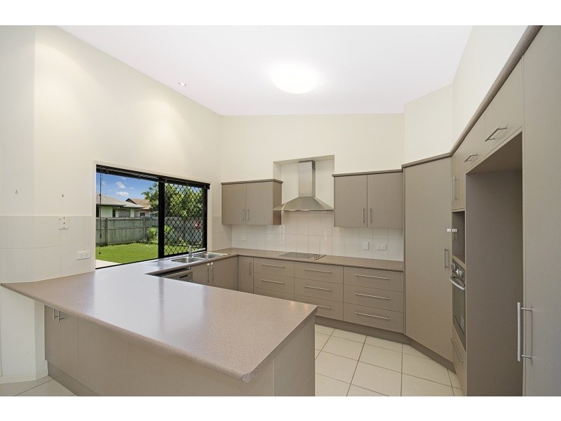 72 Springbrook Parade, Idalia QLD 4811