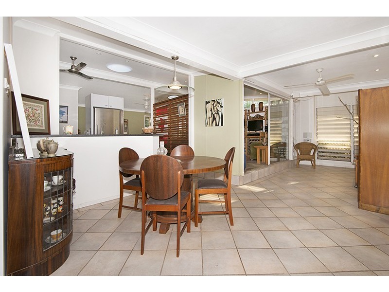 35 Brampton Avenue, Cranbrook QLD 4814