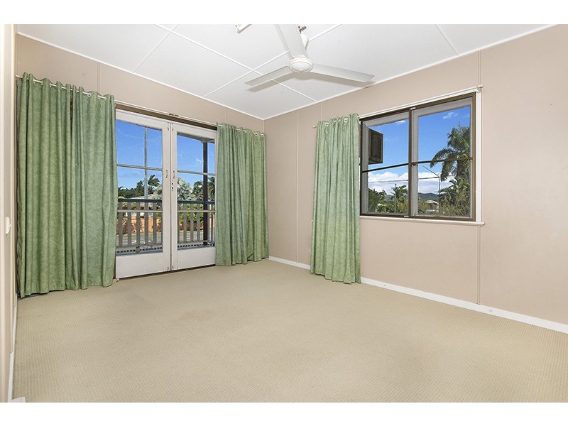 12 Gulliver Street, Mundingburra QLD 4812