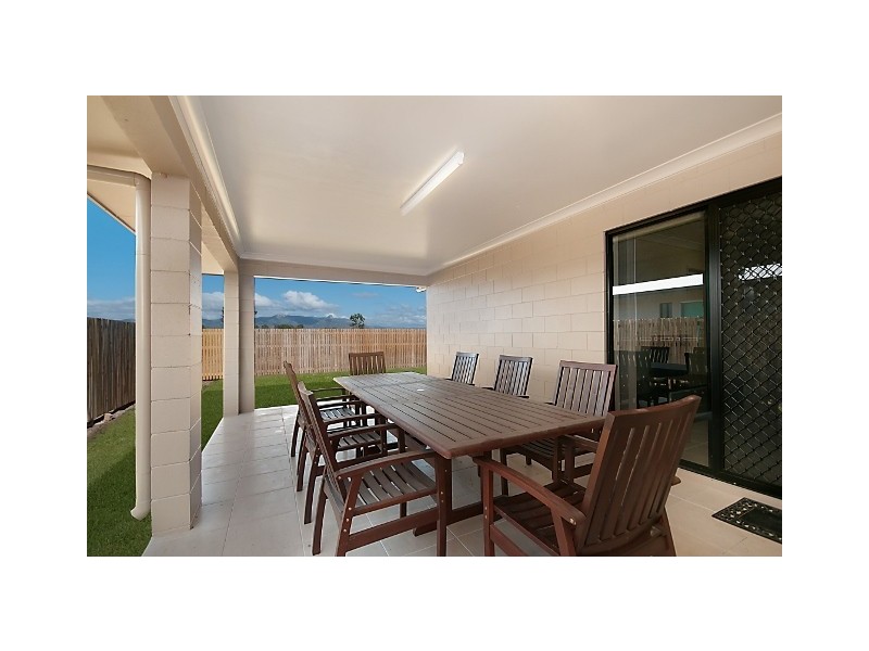 21 Wenlock Avenue, Rasmussen QLD 4815