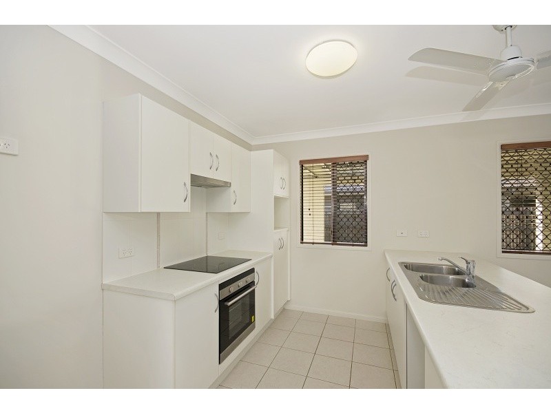 20 Yarra Crescent, Kelso QLD 4815