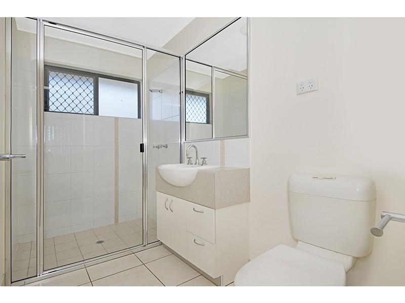 3 Puffer Court, Mount Louisa QLD 4814
