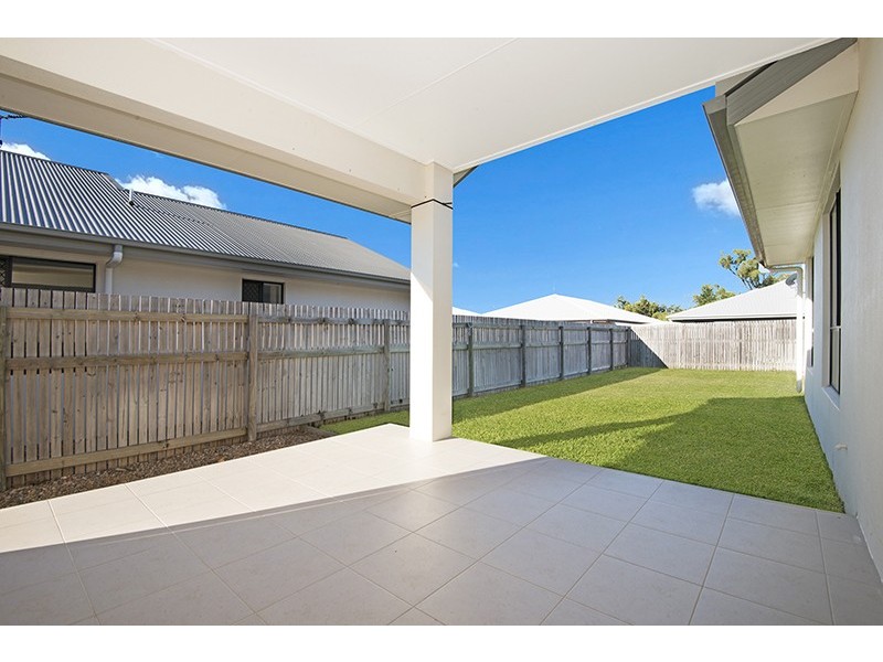 3 Puffer Court, Mount Louisa QLD 4814