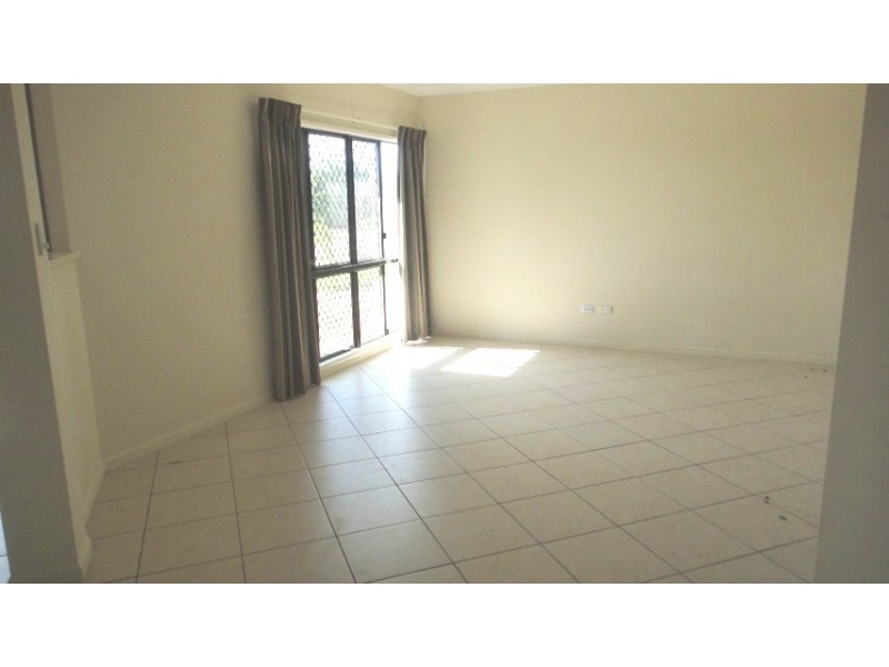 8 Angelus Place, Kirwan QLD 4817