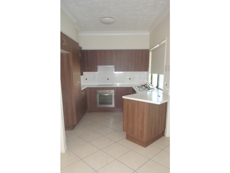 8 Angelus Place, Kirwan QLD 4817