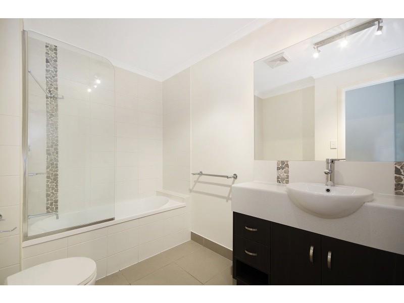 7/111-127 Bowen Road, Rosslea QLD 4812