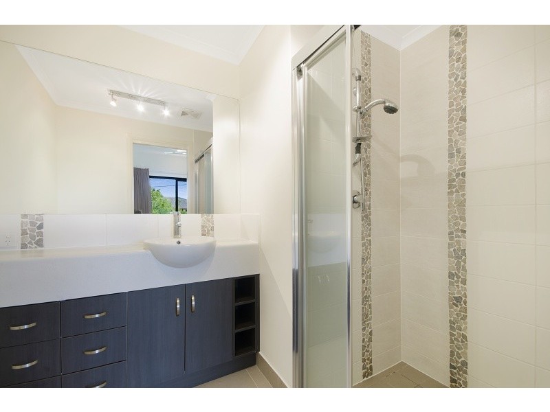 7/111-127 Bowen Road, Rosslea QLD 4812