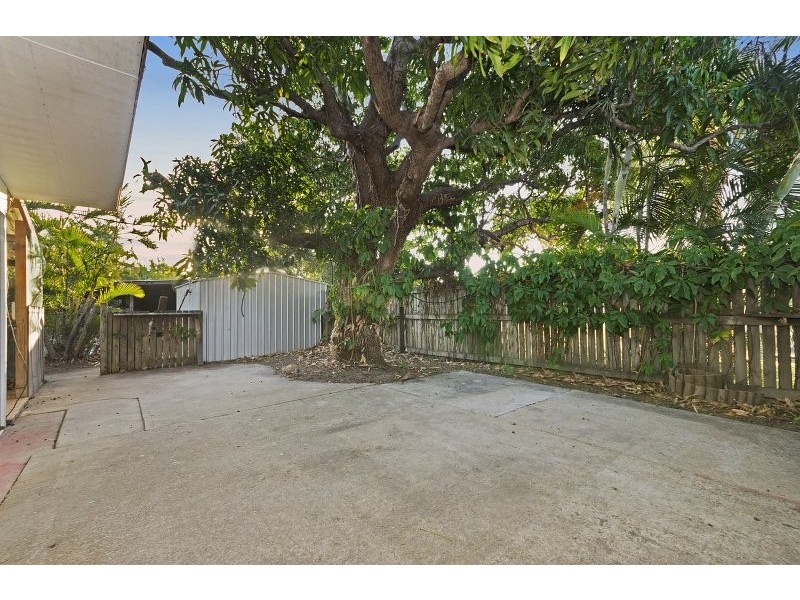 18 Yates Street, Railway Estate QLD 4810