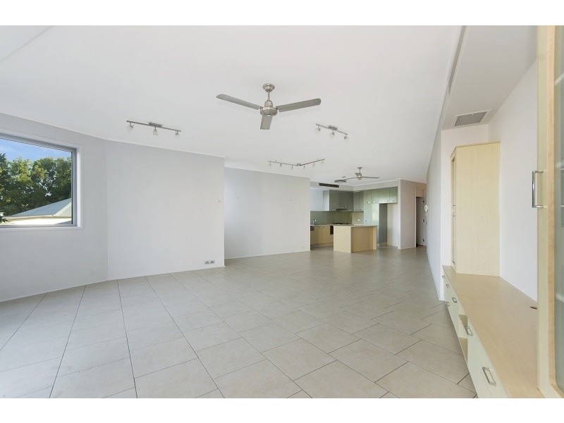 304/72 The Strand, North Ward QLD 4810