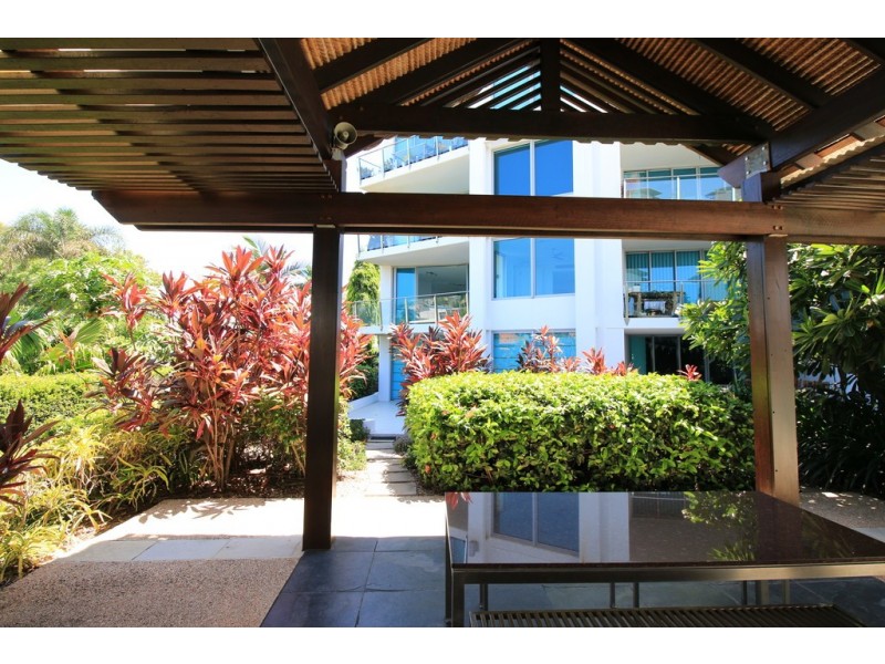 304/72 The Strand, North Ward QLD 4810