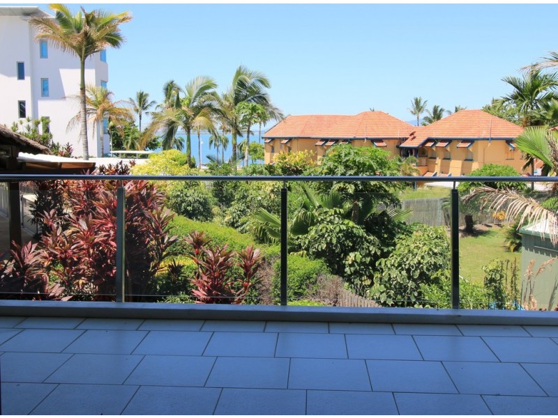 304/72 The Strand, North Ward QLD 4810