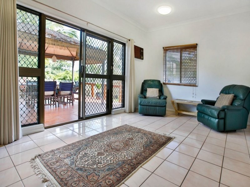 2/22 Halloran Street, Rosslea QLD 4812