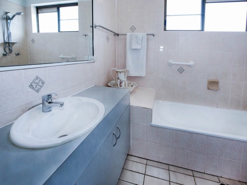 2/22 Halloran Street, Rosslea QLD 4812