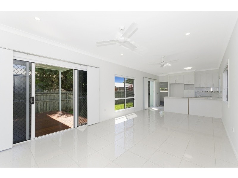 15 Peel Street, Garbutt QLD 4814