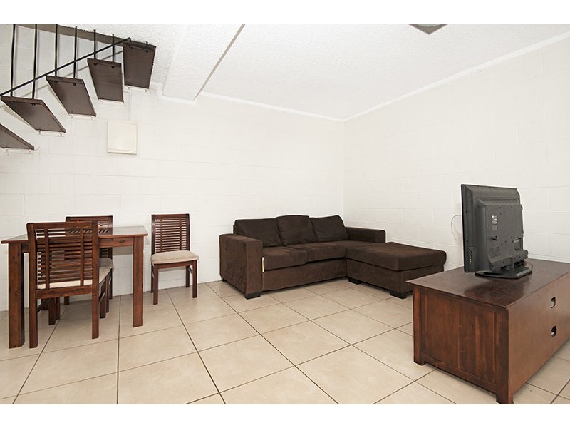 3/39 Cook St, North Ward QLD 4810