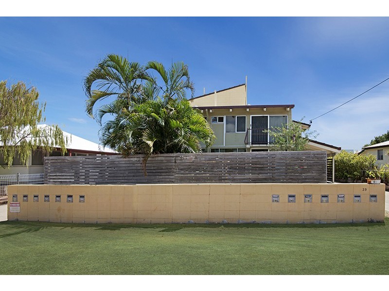 3/39 Cook St, North Ward QLD 4810