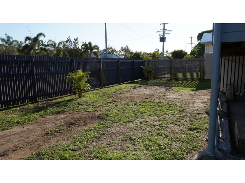 74 Todd Street, Railway Estate QLD 4810