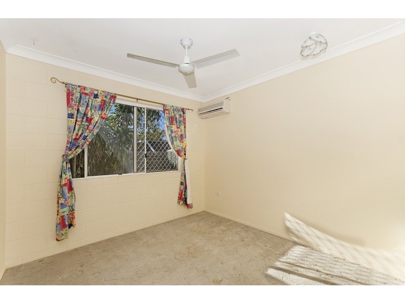 4 Sandalan Court, Bushland Beach QLD 4818