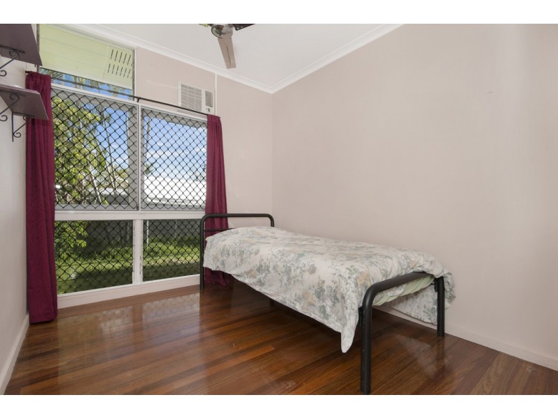 12 Lindeman Avennue, Cranbrook QLD 4814