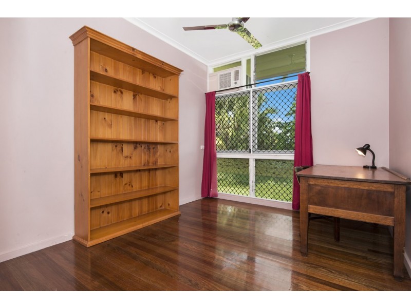 12 Lindeman Avennue, Cranbrook QLD 4814