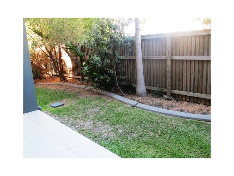 43/321 Angus Smith Drive, Douglas QLD 4814