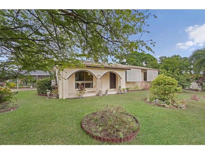 8 Munbilla Drive, Kelso QLD 4815