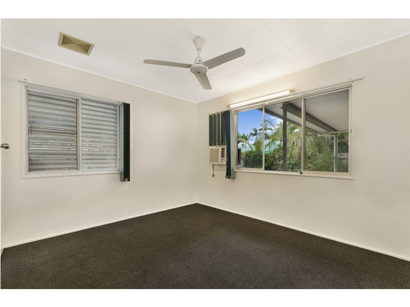 13 Nobel Street, Wulguru QLD 4811