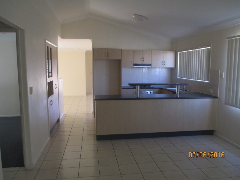 41 Estuary Parade, Douglas QLD 4814