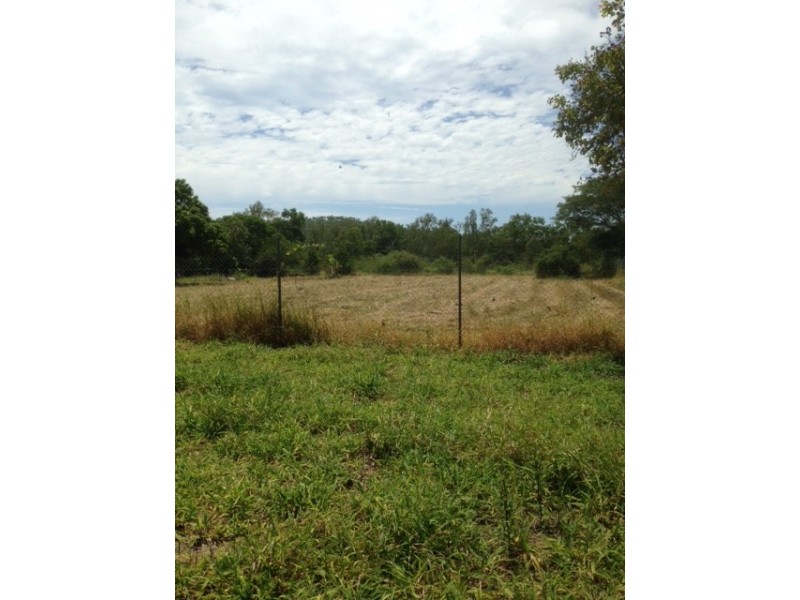 9 Madang Street, Roseneath QLD 4811