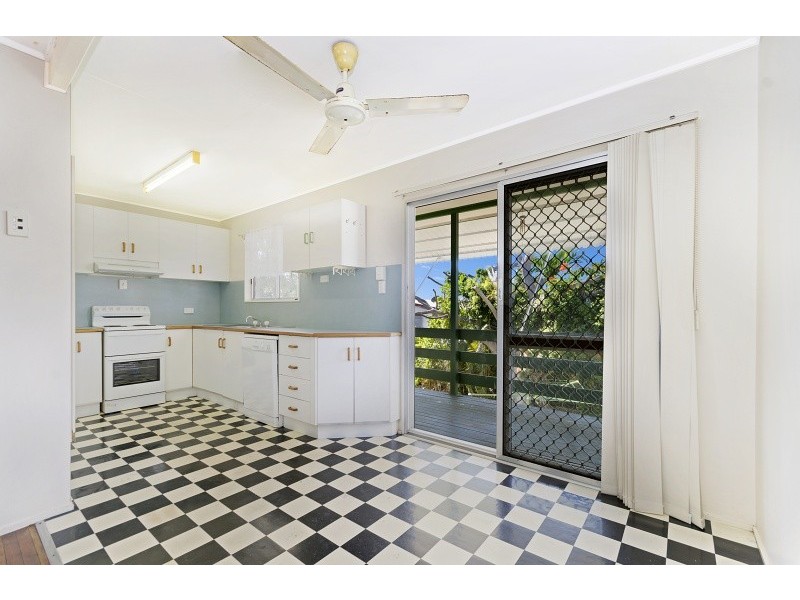 14 Bancroft Street, Mount Louisa QLD 4814