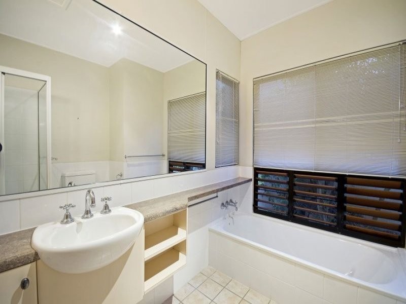 4 Lexington Drive, Wulguru QLD 4811