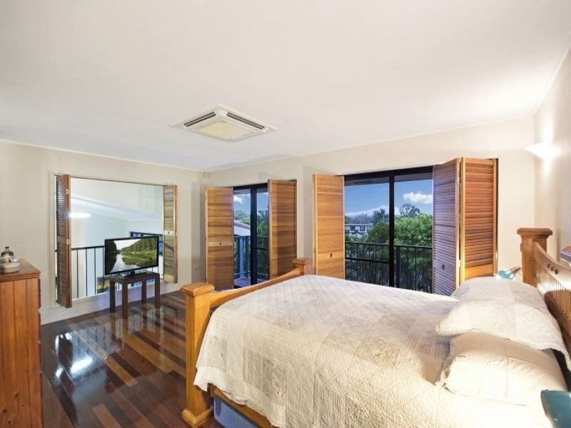 4 Lexington Drive, Wulguru QLD 4811