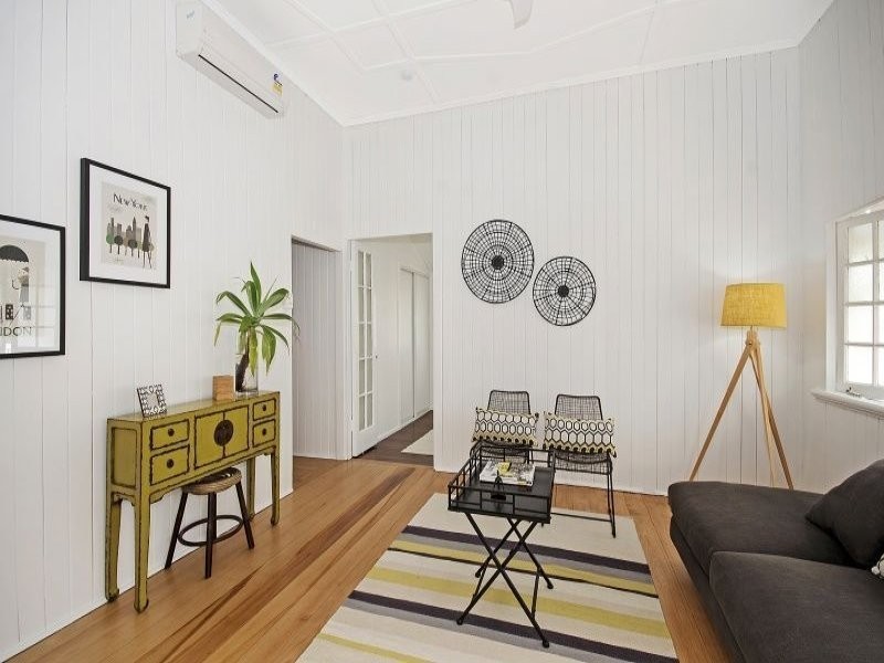 27 Albury Street, Pimlico QLD 4812