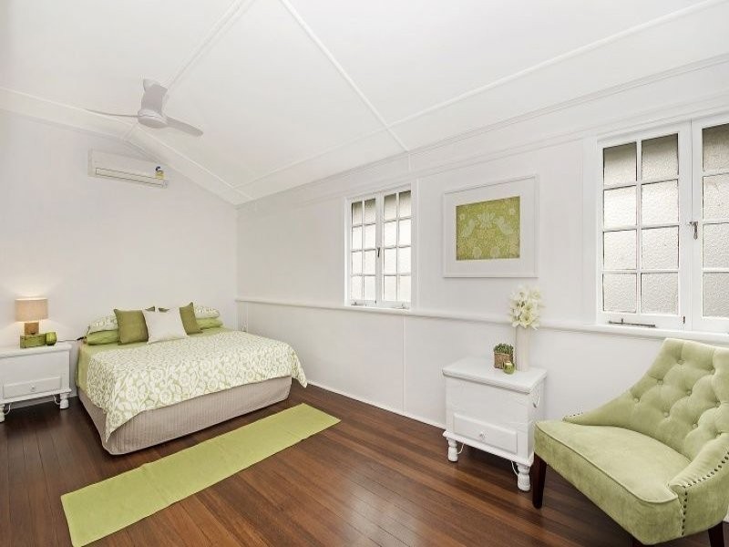 27 Albury Street, Pimlico QLD 4812