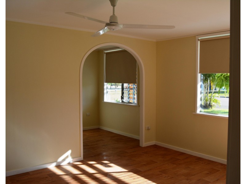 20 Crossland Court, Kirwan QLD 4817