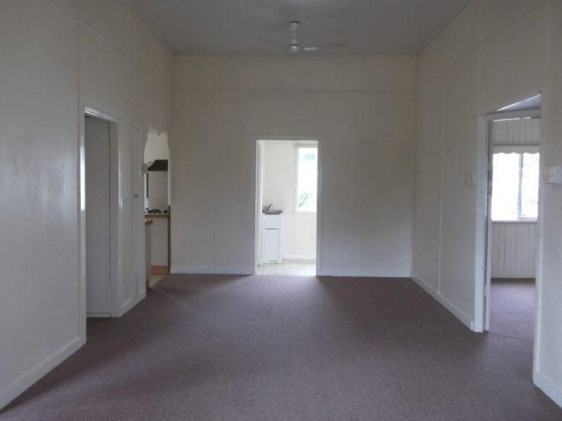 2/109 Goodwin Street, Currajong QLD 4812