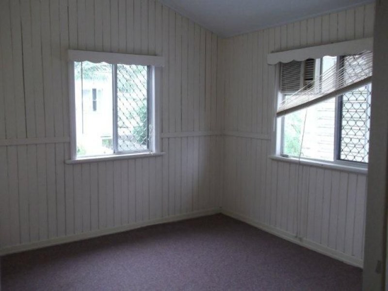 2/109 Goodwin Street, Currajong QLD 4812