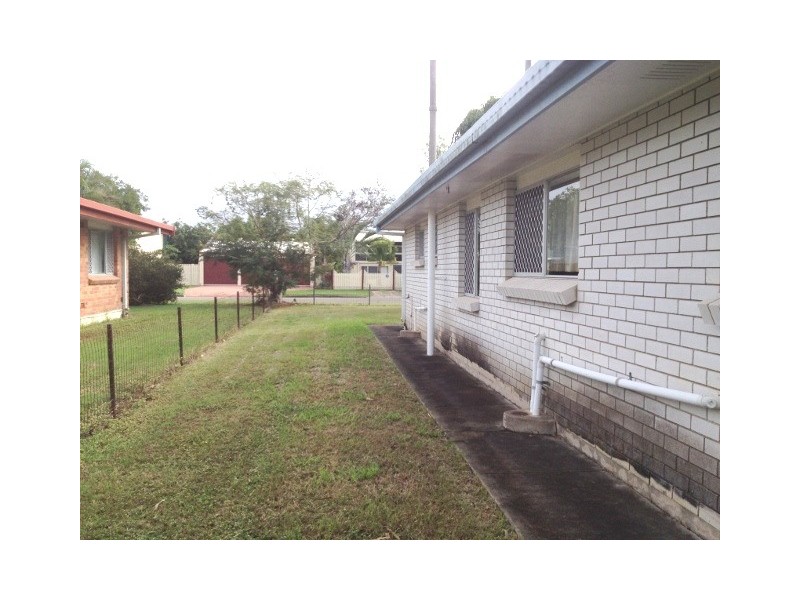 4 Flamingo Street, Condon QLD 4815